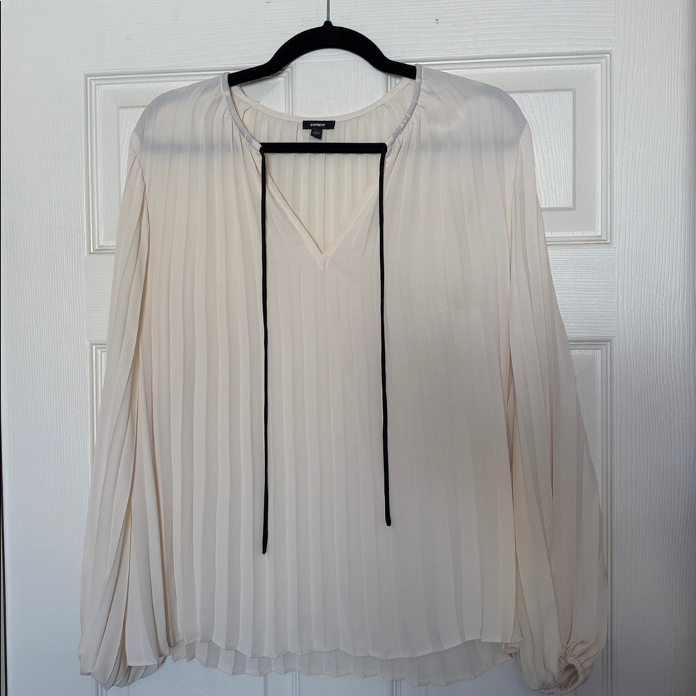 Express Ivory Blouse with Black Accent